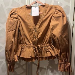 En Saison puff sleeve top